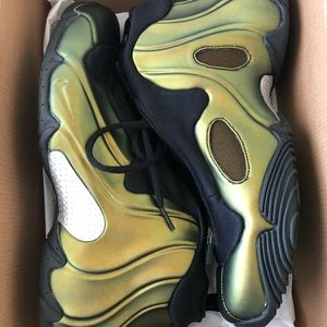 Nike Air Flightposite